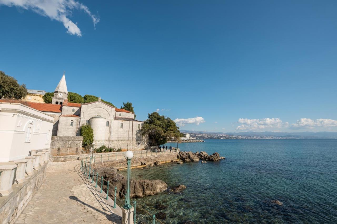 Apartments Villa Devana Opatija Exterior photo